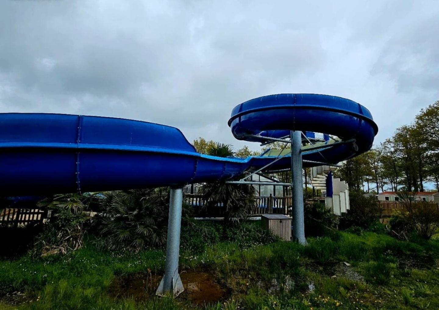Eden En Vendee 2 400fj Camping *